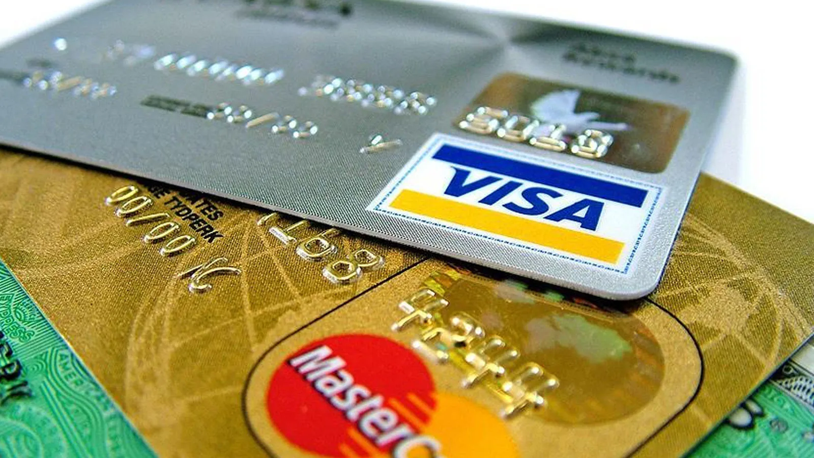 Merkez Bankasının faiz kararı, kredi kartı faizlerini etkiledi-1