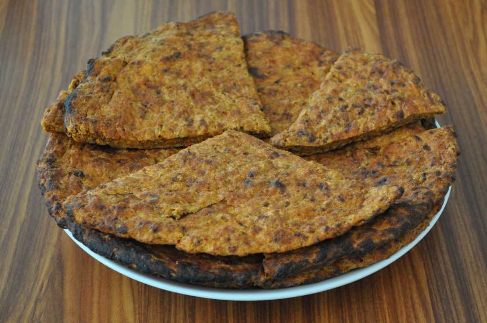mardin-mutfaginin-en-lezzetli-ekmegi-iste-mardinde-yapilan-etli-ekmek (2)