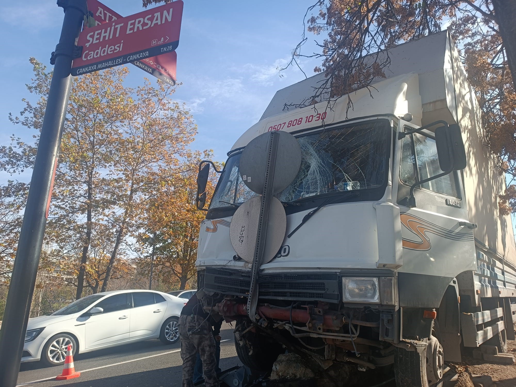 Ankara’da Freni Patlayan Kamyonet Kaza Yaptı! (1)