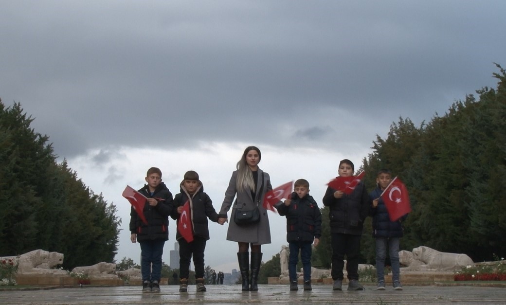 Iğdır'da Gündem Olan Öğrenciler Ankara'da Anıtkabir Ziyareti İle Duygusal Anlar! (8)