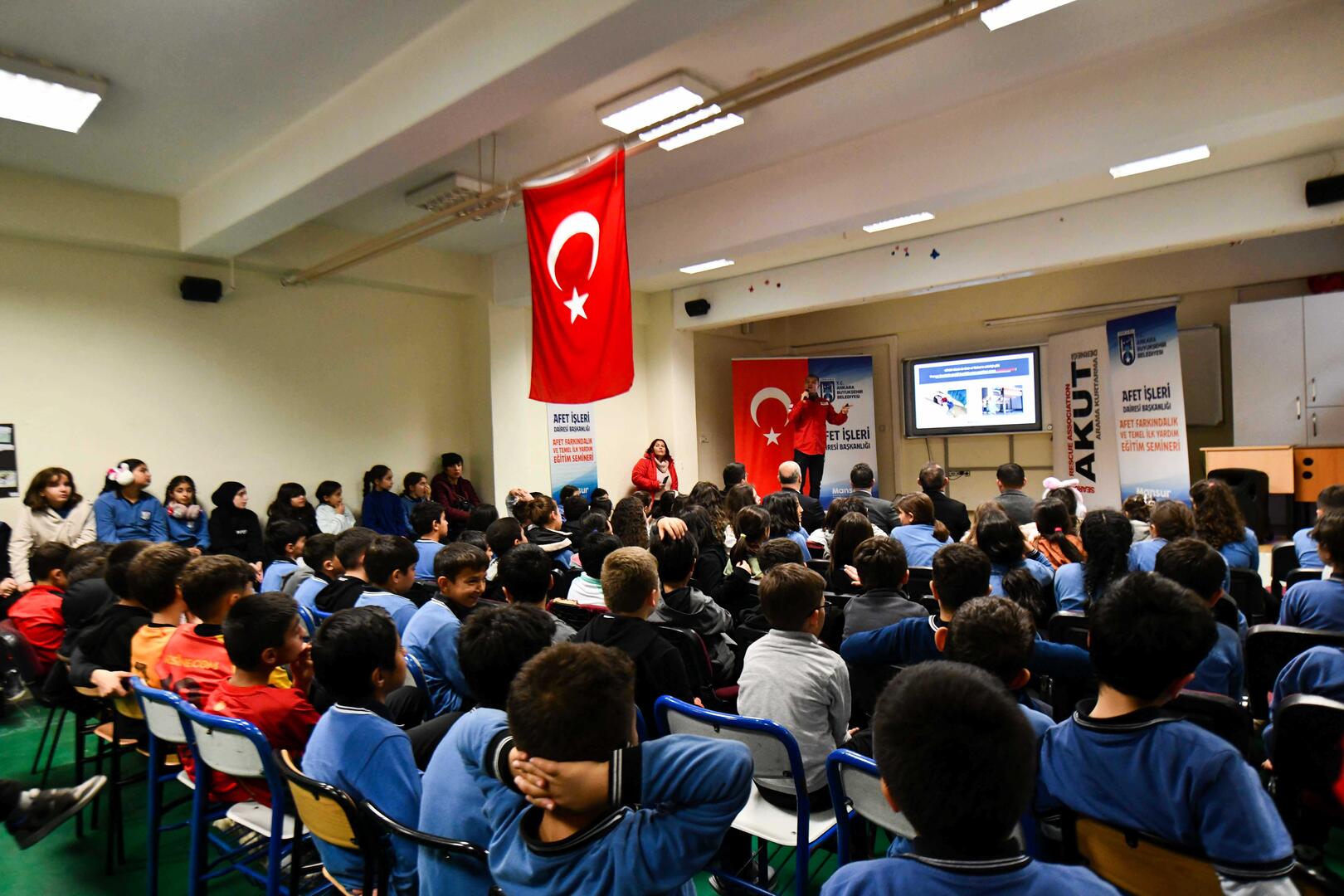 ABB Polatlı Namık Kemal Ortaokulu’nda “Afet Farkındalık Eğitim Semineri” düzenledi (3)