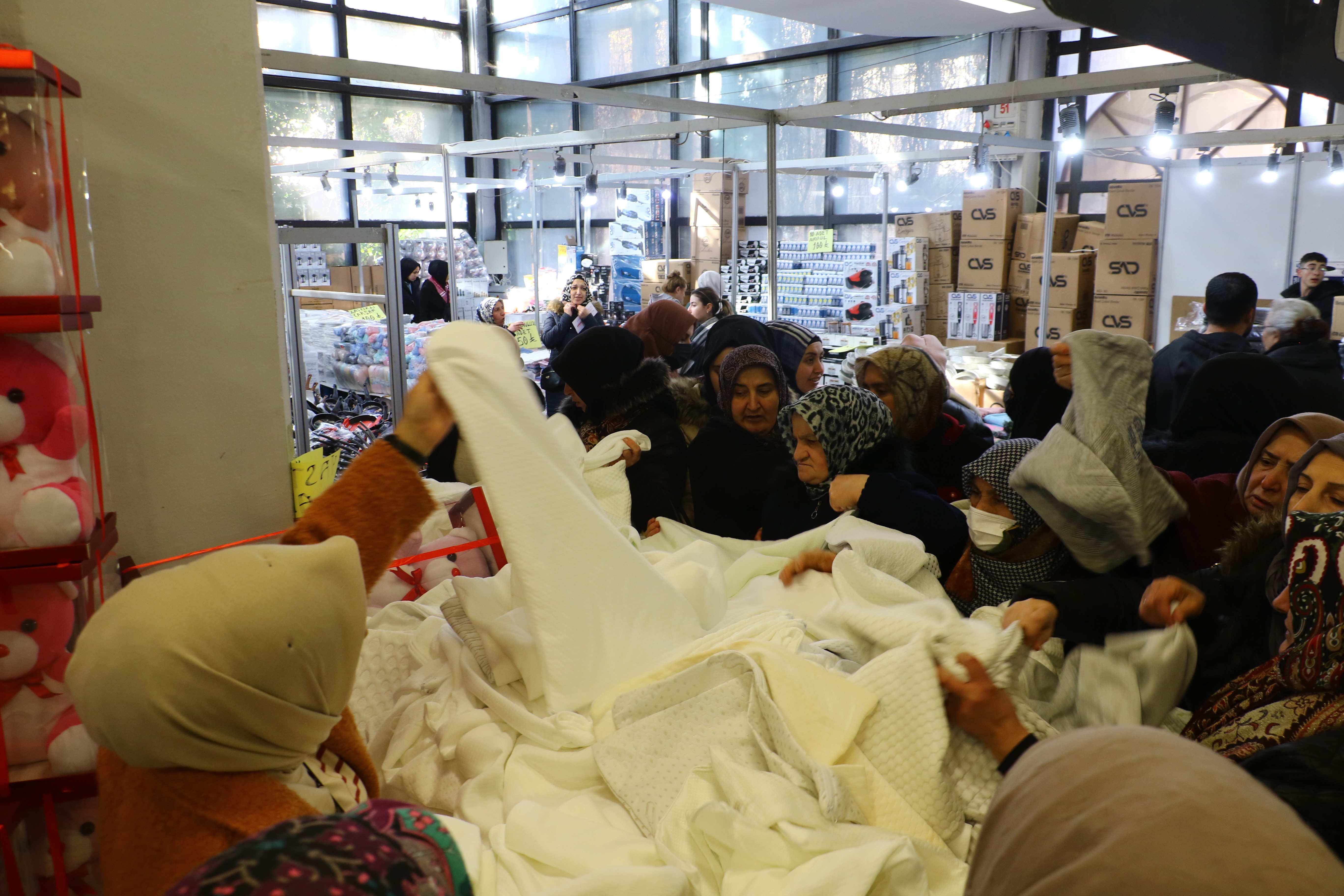 Başkent'te moda festivaline vatandaşlardan yoğun ilgi (4)