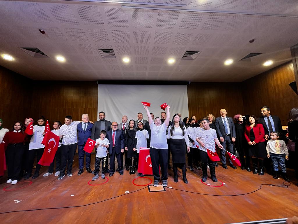 Polatlı'da 3 Aralık Dünya Engelliler Günü Programı Büyük İlgi Gördü (3)