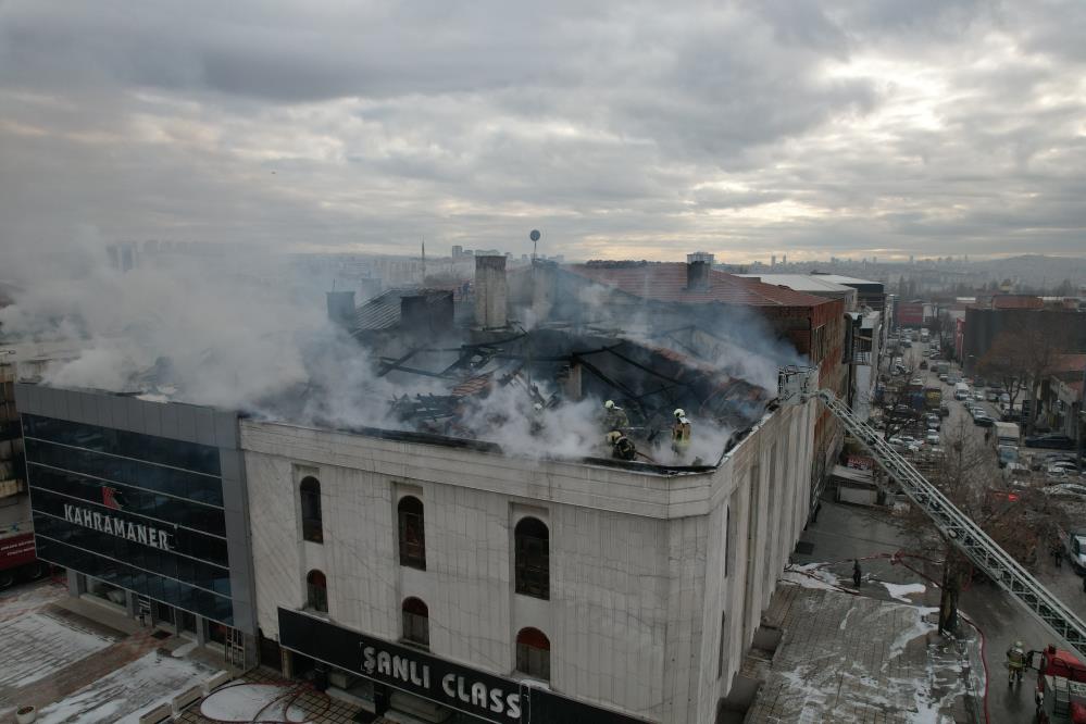 Ankara’da Mobilyacılar Sitesinde Yangın… Dükkanlar Hasar Gördü 2