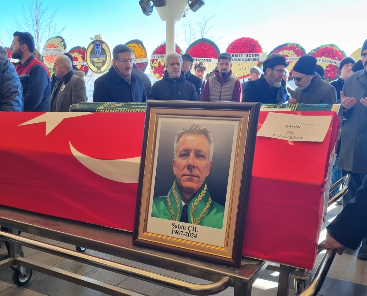 Ankara’daki Balıkesirliler, Vefat Eden Hemşehrileri Şahin Çil’in Cenazesine Katıldı (1)