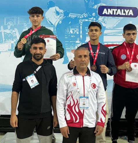 Genç Polatlı Spor Kulübü, Türkiye Kickboks Şampiyonası'nda Zafer Kazandı (2)