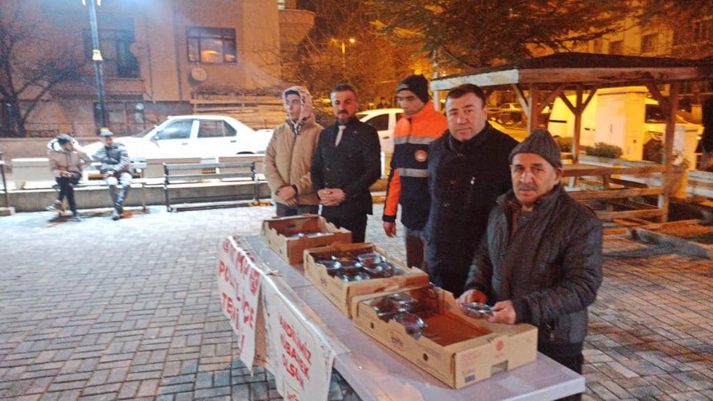 Polatlı Belediyesi'nden Mübarek Regaib Kandili Ikramı (4)