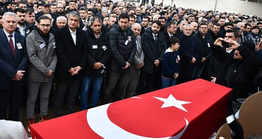 Sıtmaya Yakalanarak Şehit Olan Türk Polisi Fatma Akın Toprağa Verildi (5)