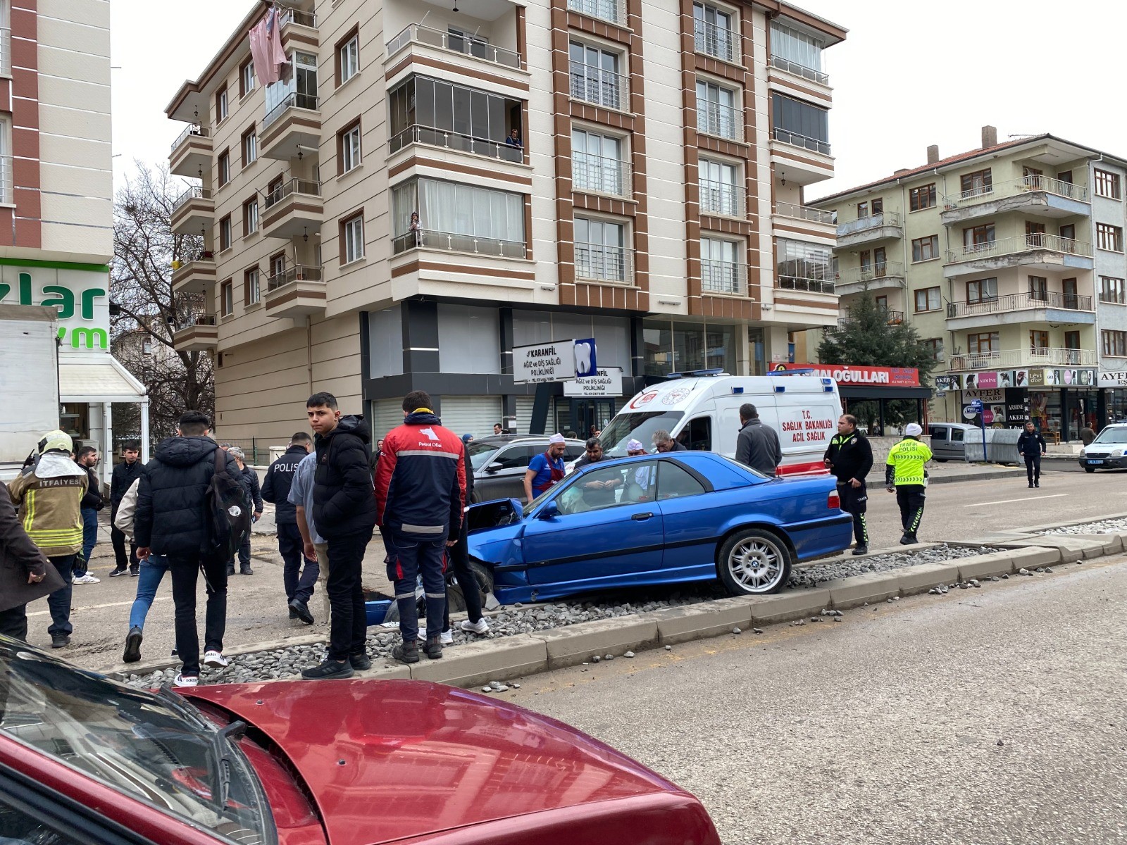 Ankara’da Zincirleme Trafik Kazası 5 Yaralı (1)