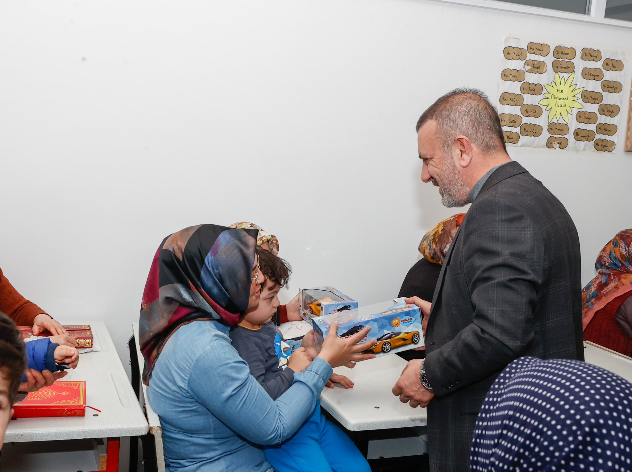 Başkan Ercan’dan Anayurt Camii'nde Öğrenci Ve Aile Ziyareti (1)