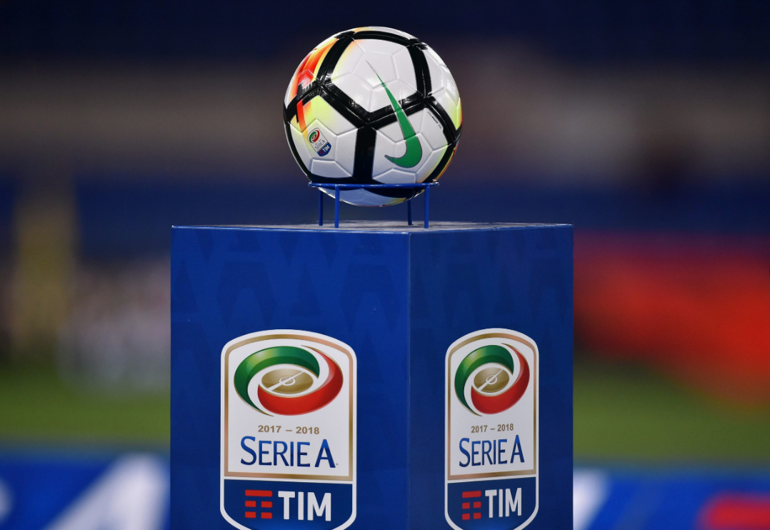 Чемпионат Италии по футболу logo 2022.