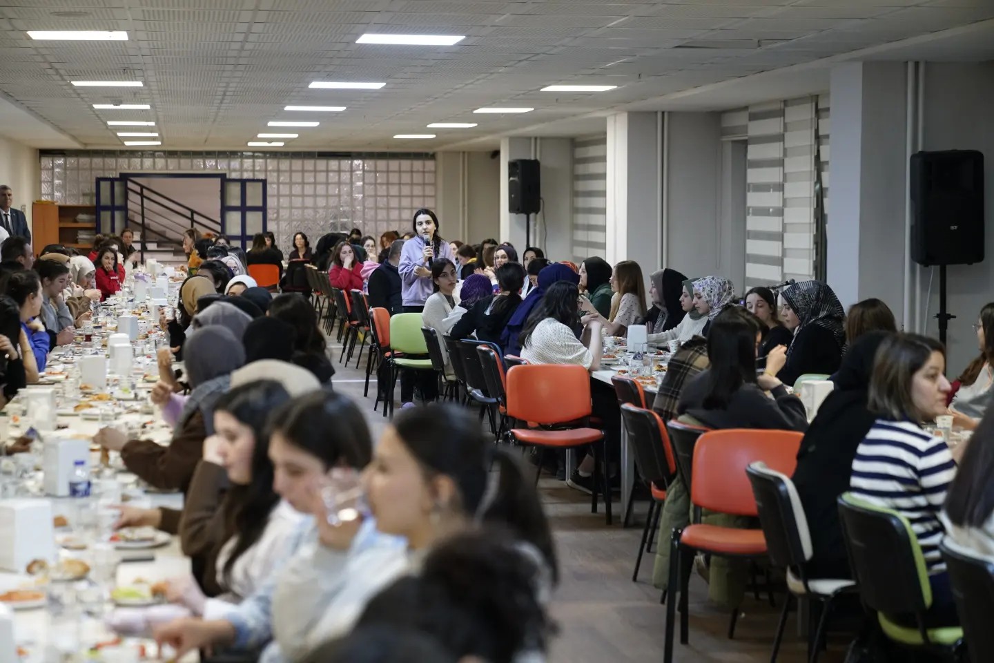 Ankara Üniversitesi Rektörü Sahurunu Öğrencilerle Yaptı (2)