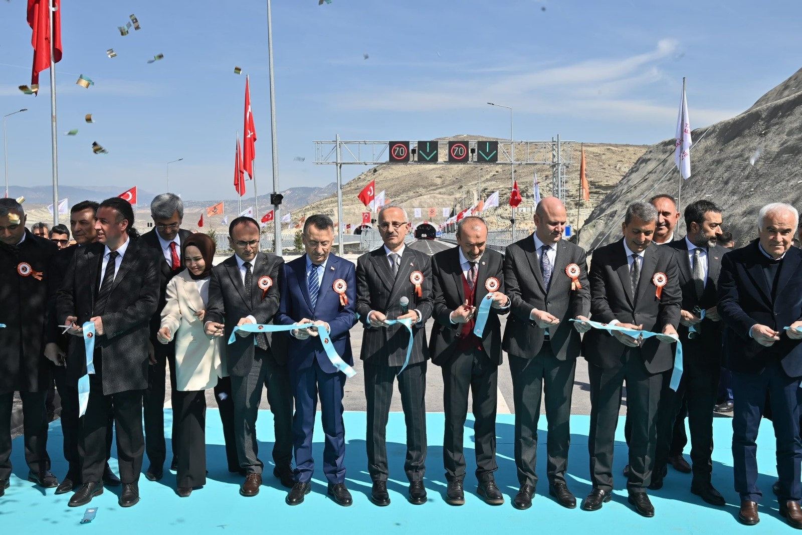 Bakan Uraloğlu Duyurdu Ankara İstanbul Süper Hızlı Treni Proje Çalışmalarına Başlandı (2)
