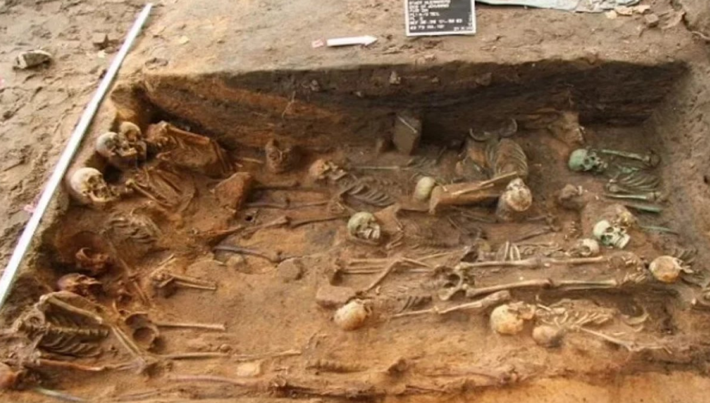 İnşaat Kazısı Esnasında Ortaya Çıkan ‘Toplu Mezar’ En Az Bin Kişi (1)
