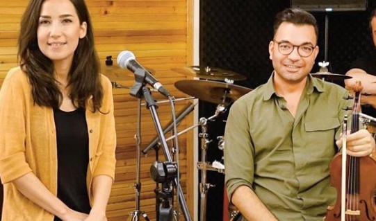 İpek Açar'ın Müzisyen Eşi Alper Kömürcü Kimdir Kaç Yaşında Alper Kömürcü Neden Gündemde (1)