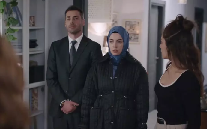 Kızılcık Şerbeti Çimen