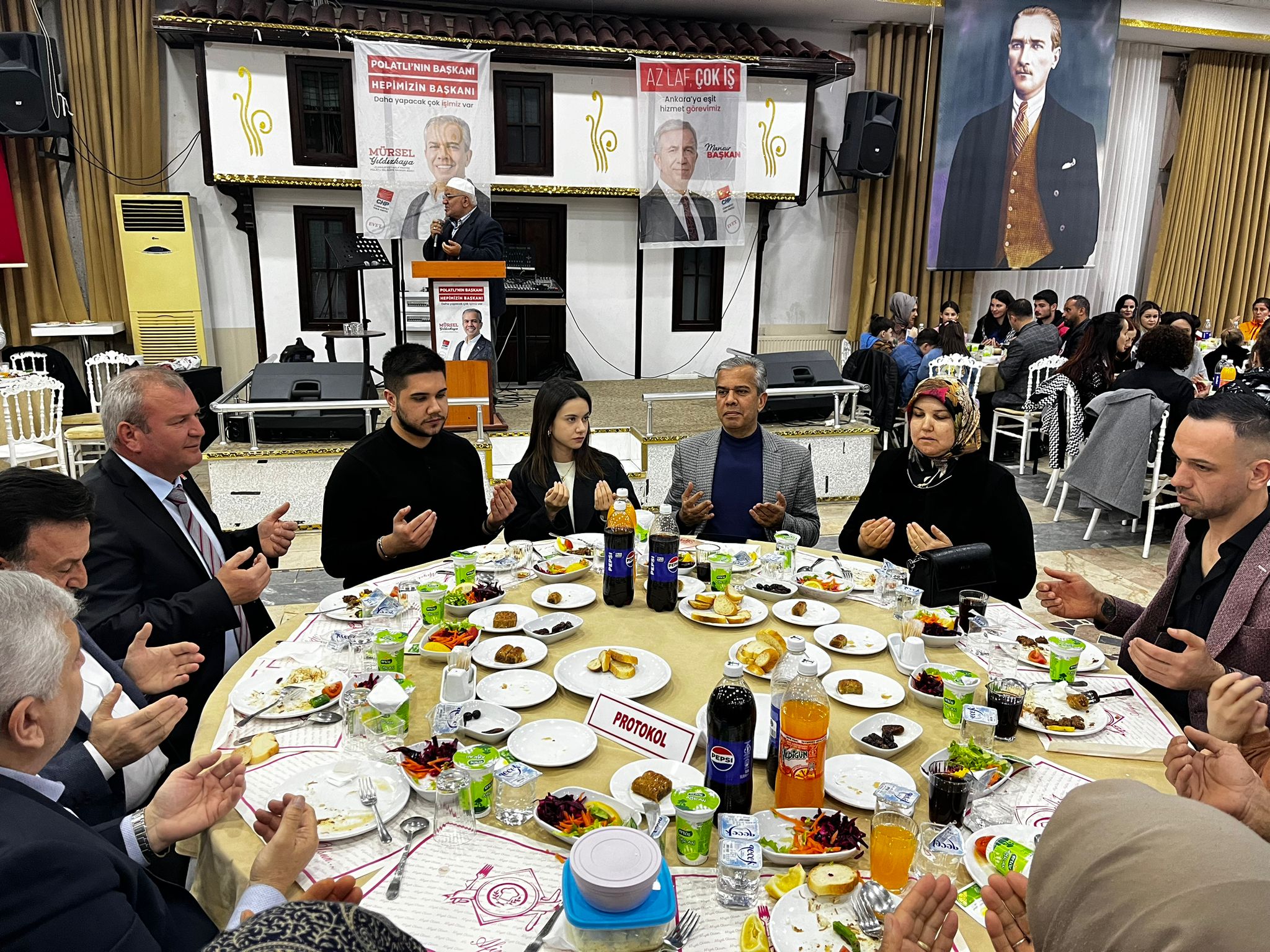Polatlı’da Chp Meclis Üyesi Adayı Uzuner’den Yoğun Katılımlı Iftar Programı (1)
