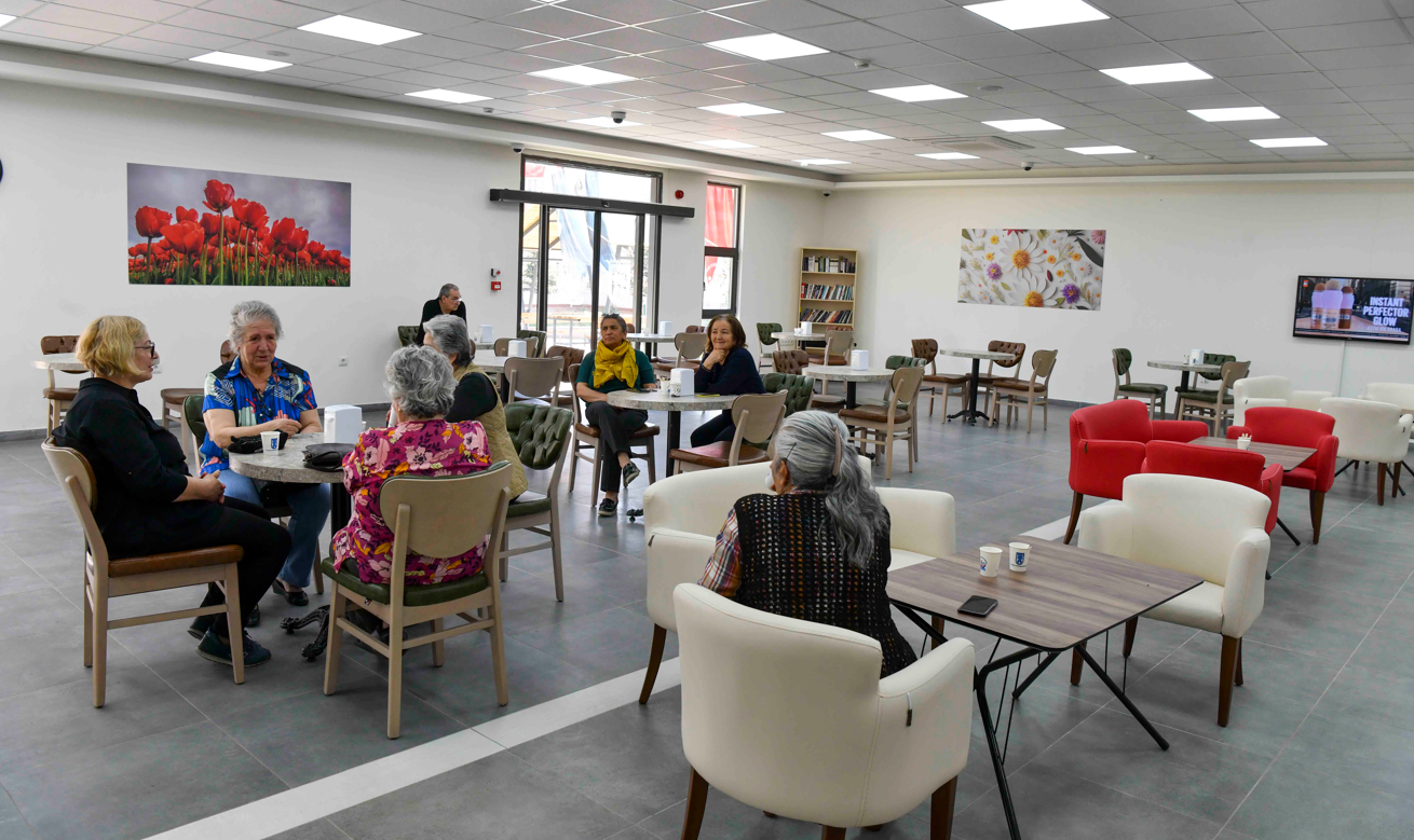 Abb’nin Yeni Açılan Emekli Lokalleri Ve Etkinlik Merkezleri Ilgi Görüyor (2)