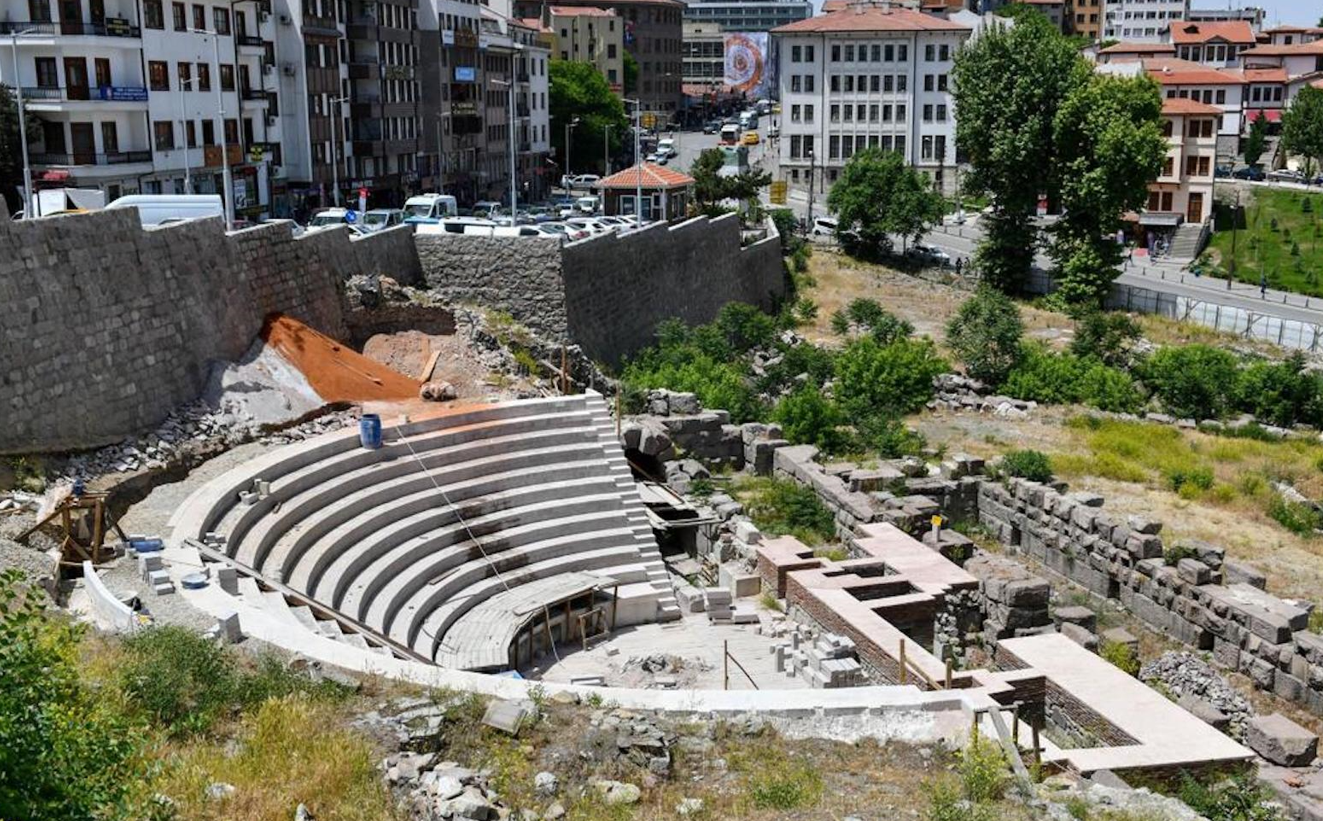Ankara Büyükşehir Belediyesi’nin Ankara Miras Şantiye Gezileri Yeniden Başlıyor (2)