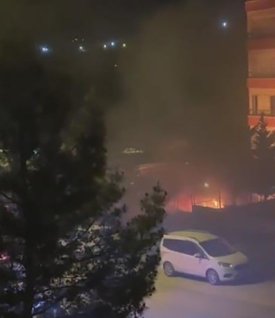 Ankara’da Esrarengiz Yangın! Alev Topuna Dönen Otomobil Kullanılamaz Hale Geldi