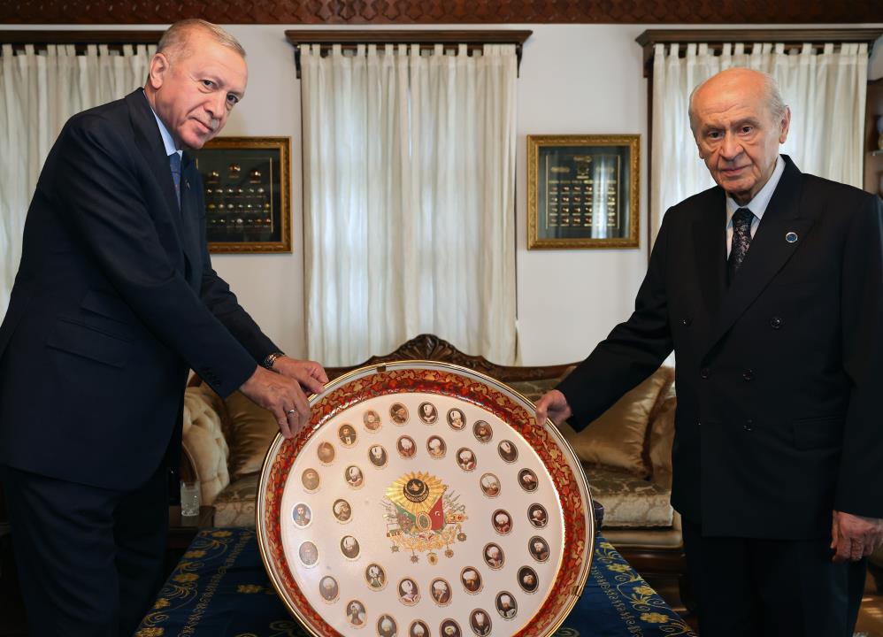Cumhurbaşkanı Erdoğan, Mhp Genel Başkanı Bahçeli'yi Ziyaret Etti 1