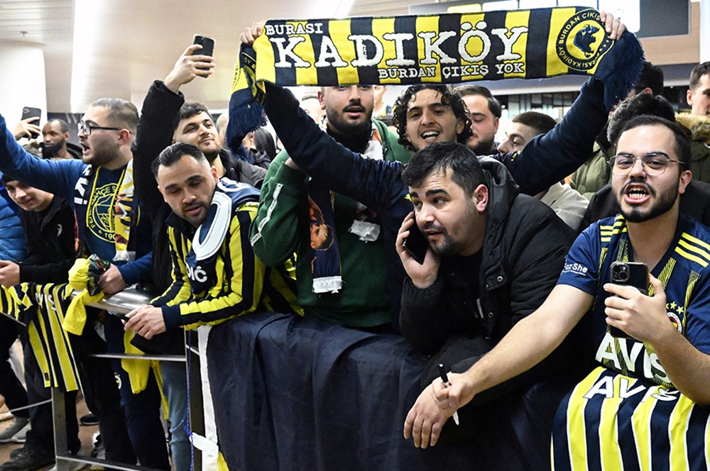 Fenerbahçe Taraftarının Yönetimden Bir Isteği Va3