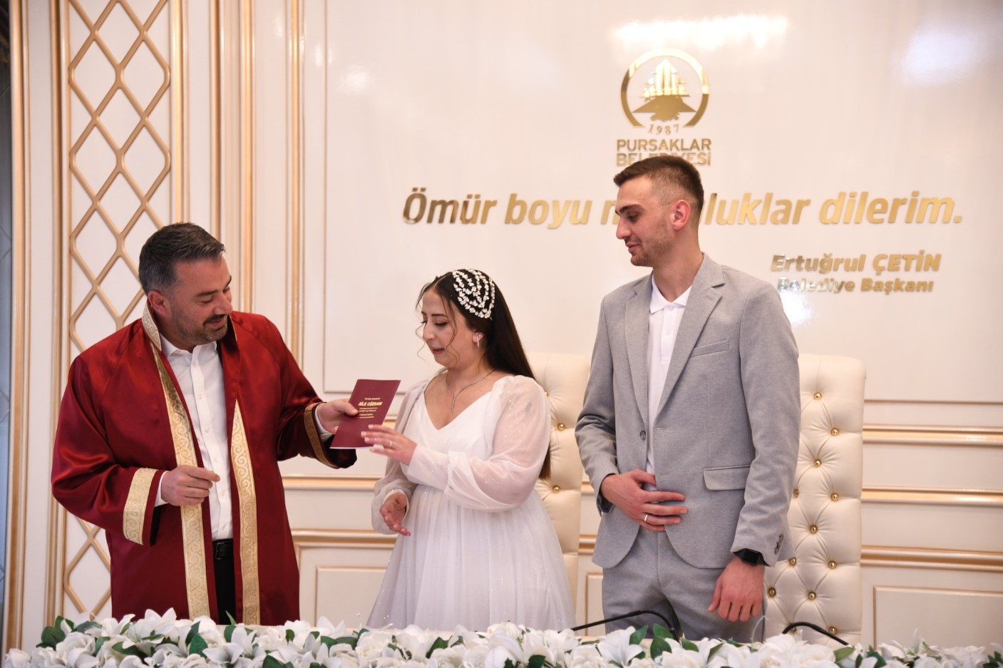 Pursaklar Belediye Başkanı Çetin, Genç Çiftlerin Nikahlarını Kıymaya Devam Ediyor 1