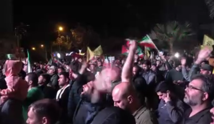 Tahran'da Halk Kahrolsun İsrail” Sloganları Attı1