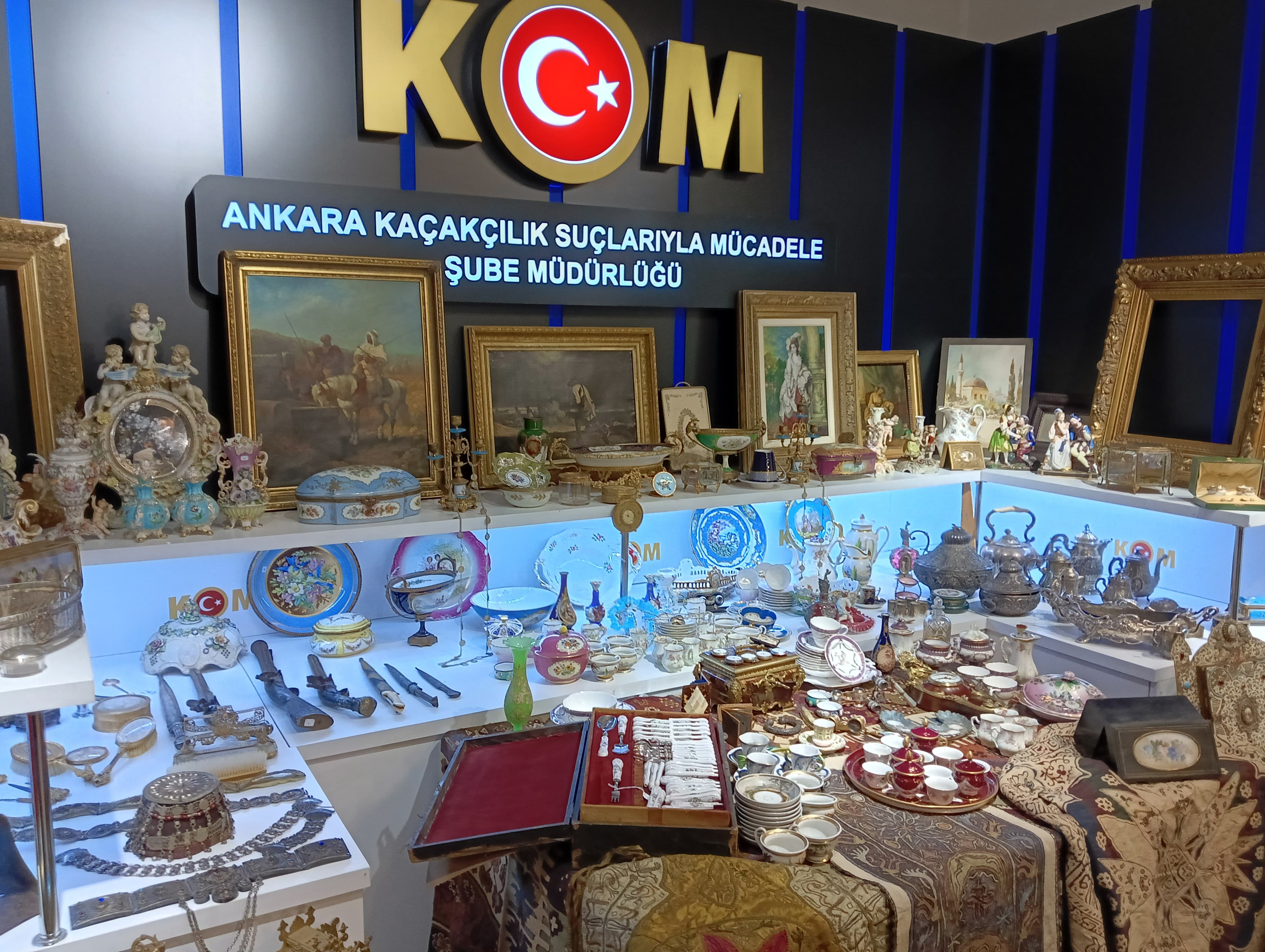 Ankara'da Kaçakçılık Operasyonu 50 Milyon Lira Değerinde Tarihi Eser Ele Geçirildi  (1)