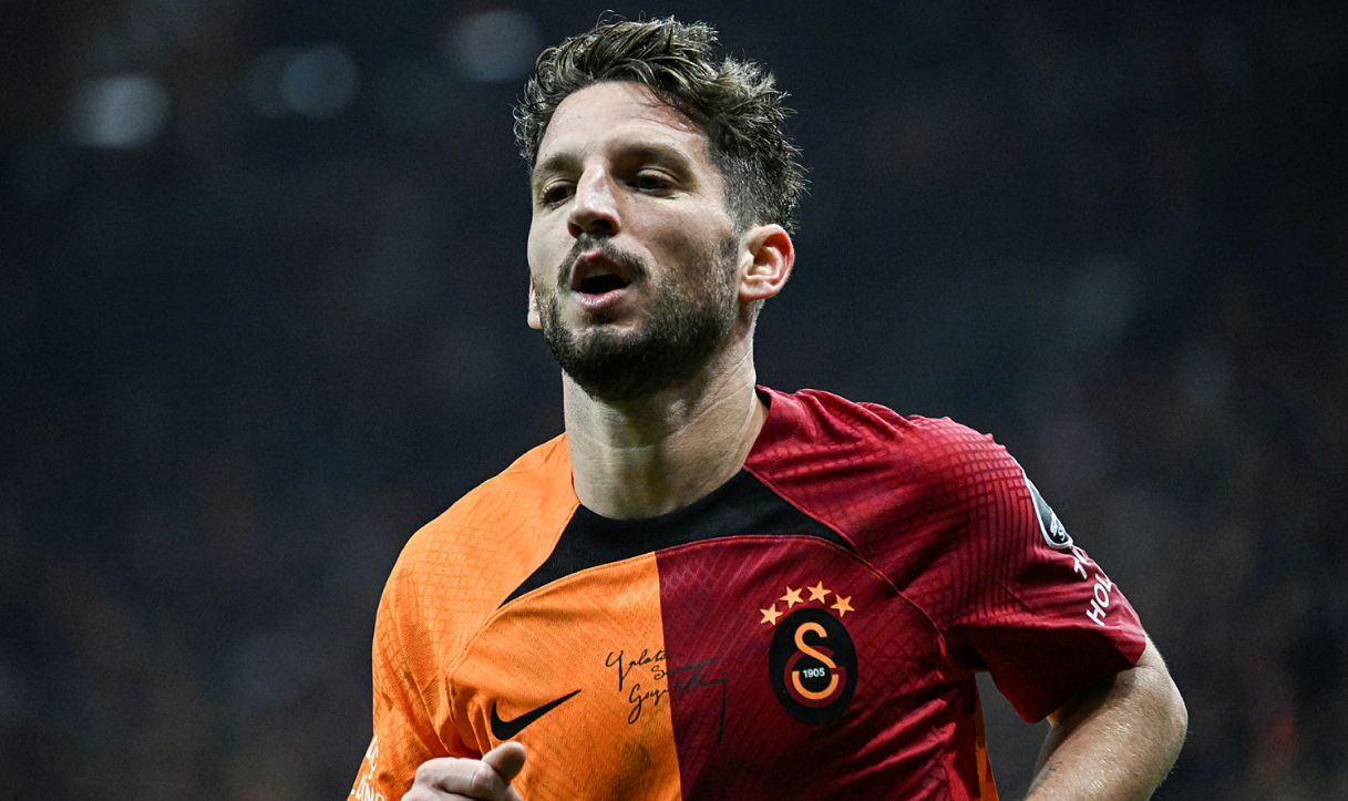 Dries Mertens Başarılı Performansıyla Dudak Uçuklattı! Yıldız Oyuncuları Geride Bıraktı (2)