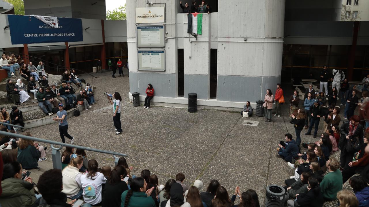 Gazze Eylemlerinin Yapıldığı Paris'teki Üniversitede Eğitime Ara Verildi 2