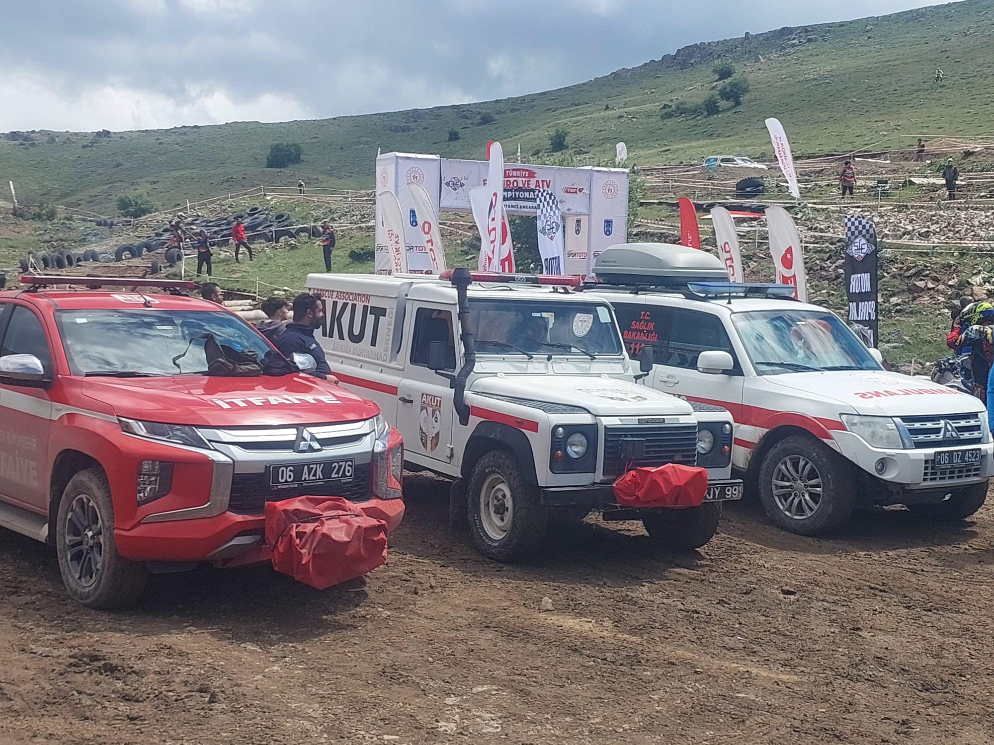 Gölbaşı'nda Yaralanan Enduro Yarışmacısına Akut Desteği (1)