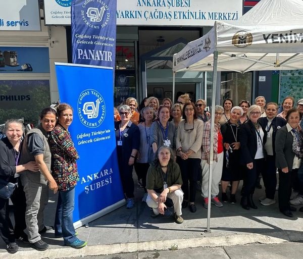 Hem Anneler Hem Öğrenciler Sevinecek! Çydd'den Anneler Günü Kermesi (2)