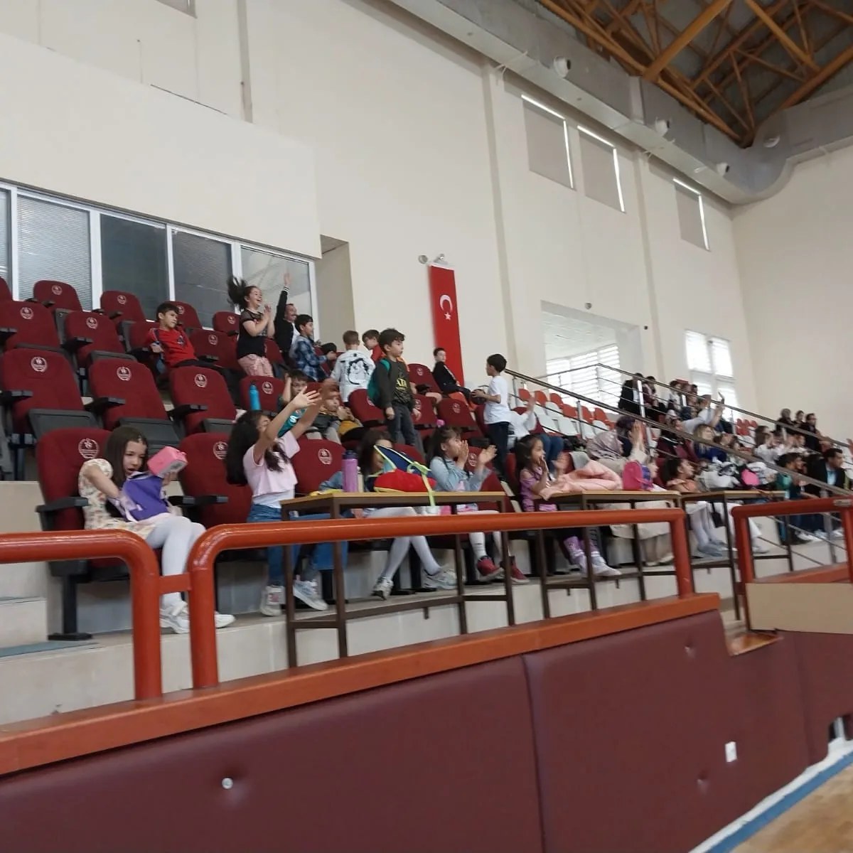 Polatlı'da Ilkokullar Arası Geleneksel Çocuk Oyunları Yarışması Heyecanı Başladı (2)