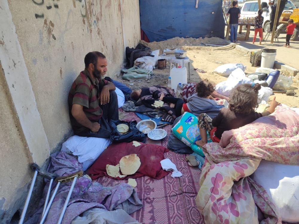 Refah’tan Işgale Uğrayan Filistinliler Çadır Kampları Kuruyor 3
