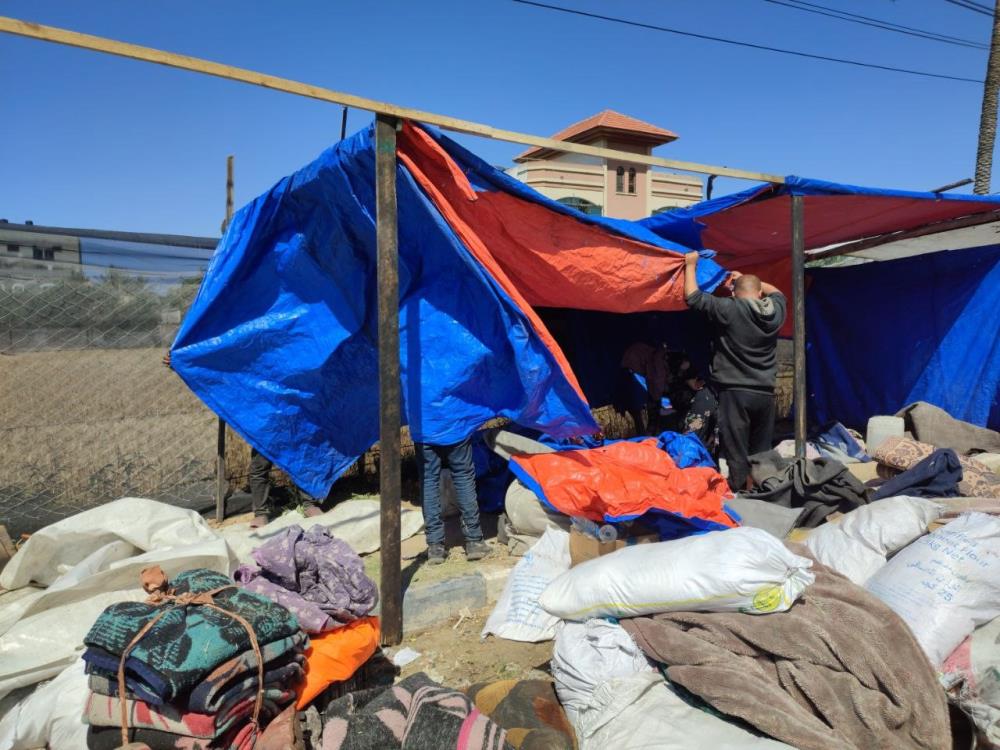 Refah’tan Işgale Uğrayan Filistinliler Çadır Kampları Kuruyor 4