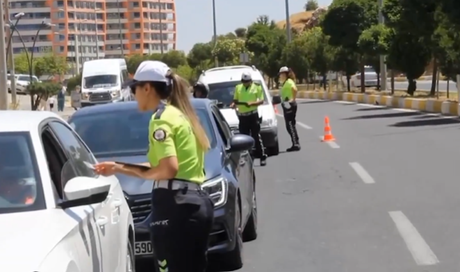 Bayram Tatilinin 8'Nci Gününde 706 Trafik Kazası (3)