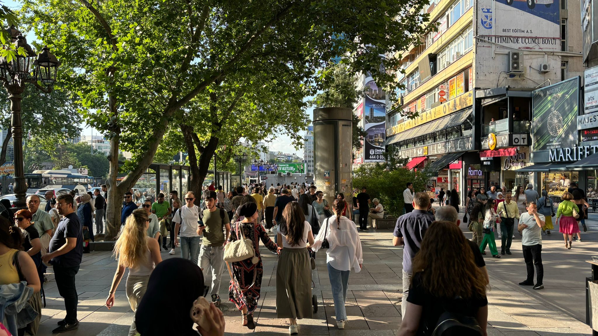 Bayram Yaklaşırken Kızılay'da Yoğunluk Arttı (3)