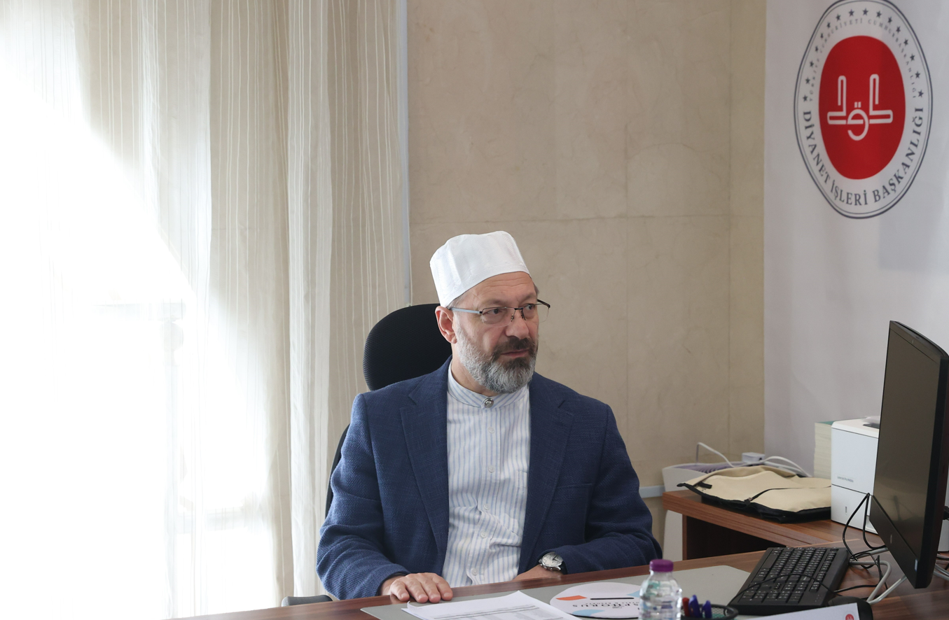 Diyanet İşleri Başkanı Erbaş Medine’de Hac Çalışmalarını Denetledi (3)