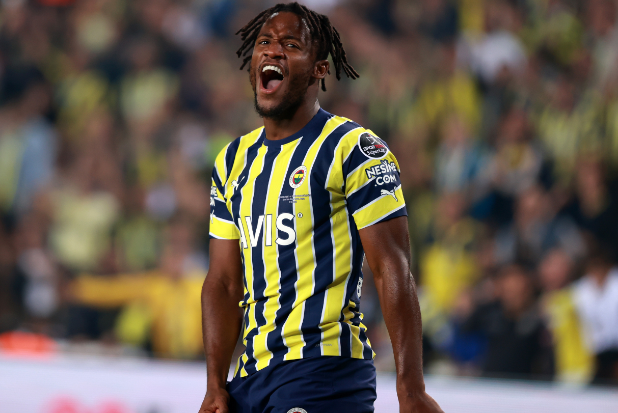 Fenerbahçe Michy Batshuayi'nin Sözleşmesini Uzattı (1)