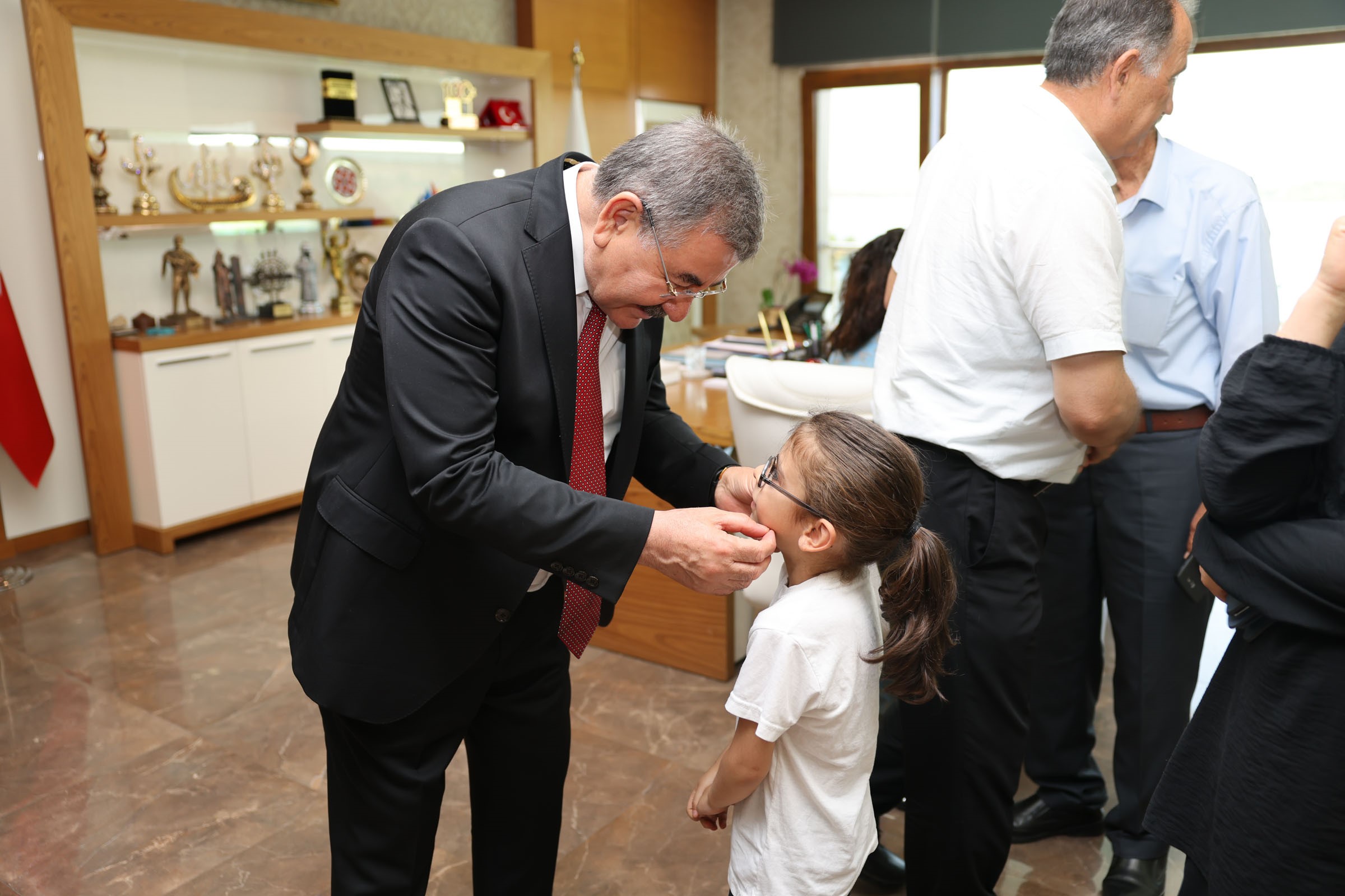 Gölbaşı Belediye Başkanı Yakup Odabaşı Vatandaşlarla Bayramlaştı (1)