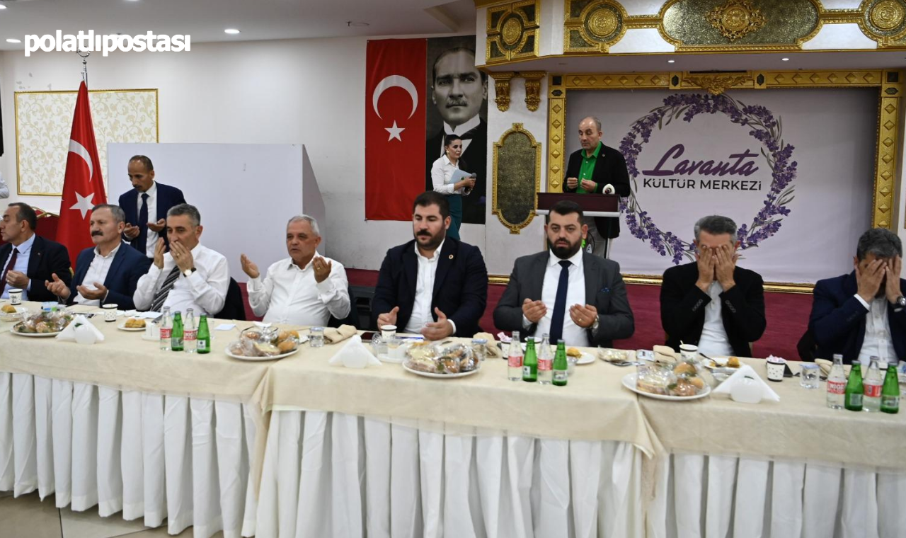 Mamak'ta Başkan Şahin Muhtarlarla Buluştu (1)