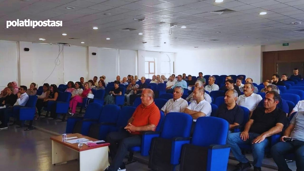 Polatlı'da Yıl Sonu Müdürler Kurulu Toplantısı Gerçekleştirildi (3)