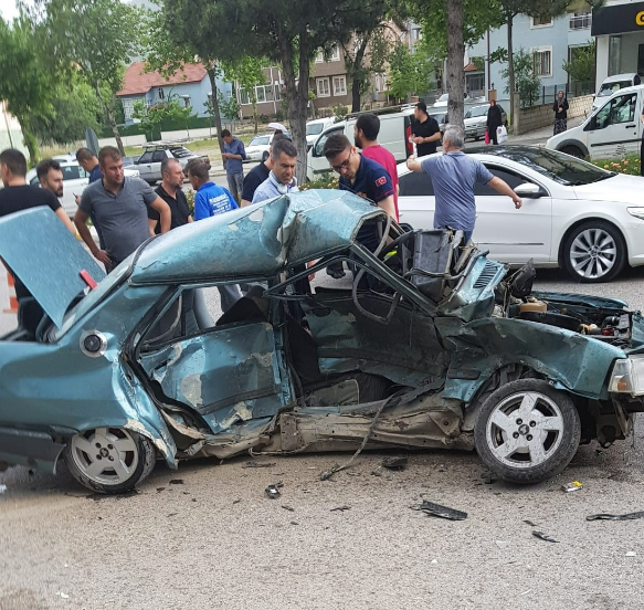 Trafik Kazasında Ağır Yaralanan Gençten Acı Haber (1)