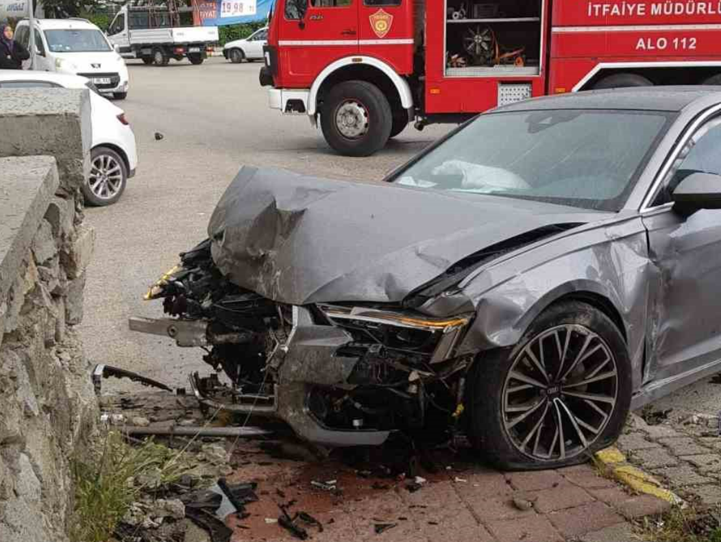 Trafik Kazasında Ağır Yaralanan Gençten Acı Haber (2)