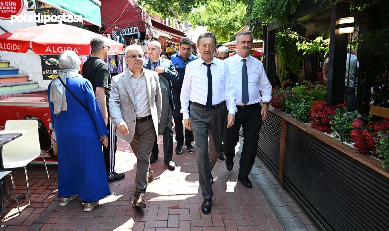 Altındağ Belediye Başkanı Tiryaki, Hamamönü Esnafıyla Buluştu Birlikte Daha Da Güzelleştireceğiz (1)