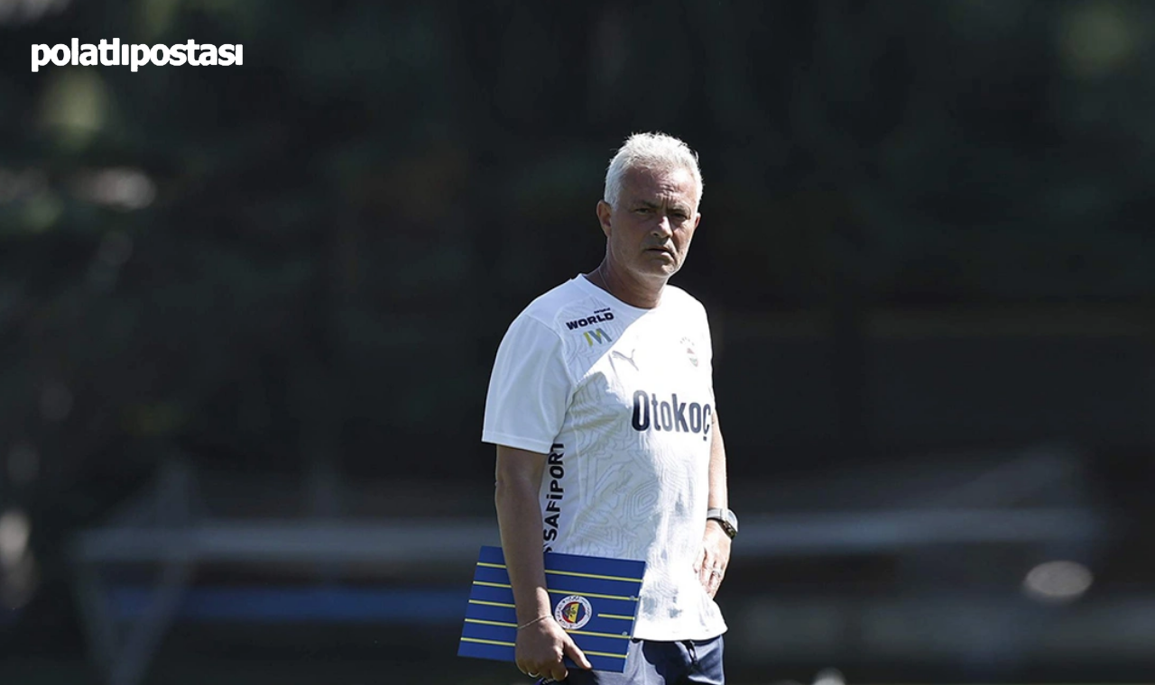 Fenerbahçeli Futbolcunun Kaderi Jose Mourinho'nun Elinde