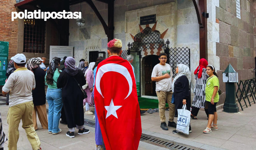 Hacı Bayram Veli Cami’de 15 Temmuz Şehitleri Için Eller Semaya Açıldı (9)