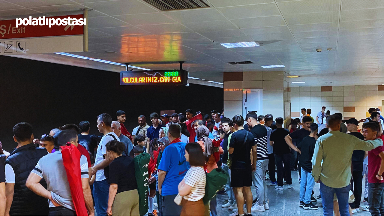 Keçiören Metrosunda, Maç Sonrası Yoğunluk (2)