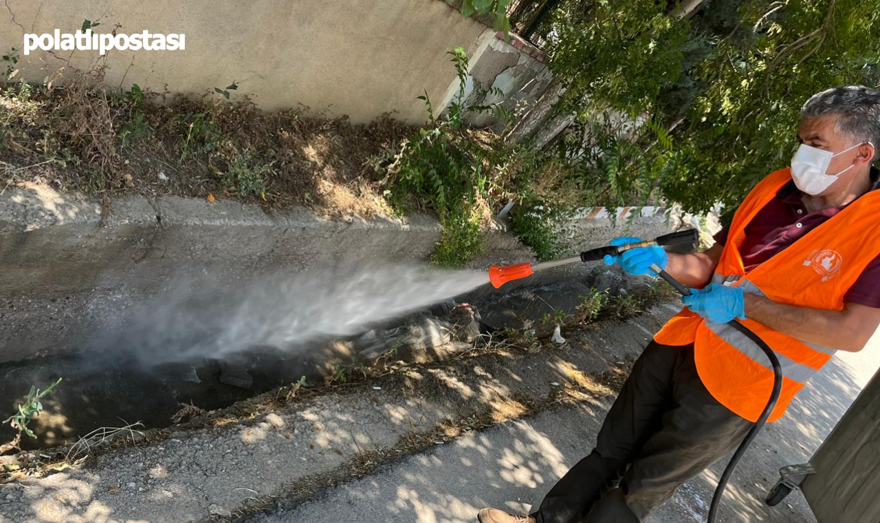 Şereflikoçhisar Belediyesi'nden Yaz Aylarında Sağlık İçin Önemli Adım Larvasit İlaçlama Çalışmaları (1)